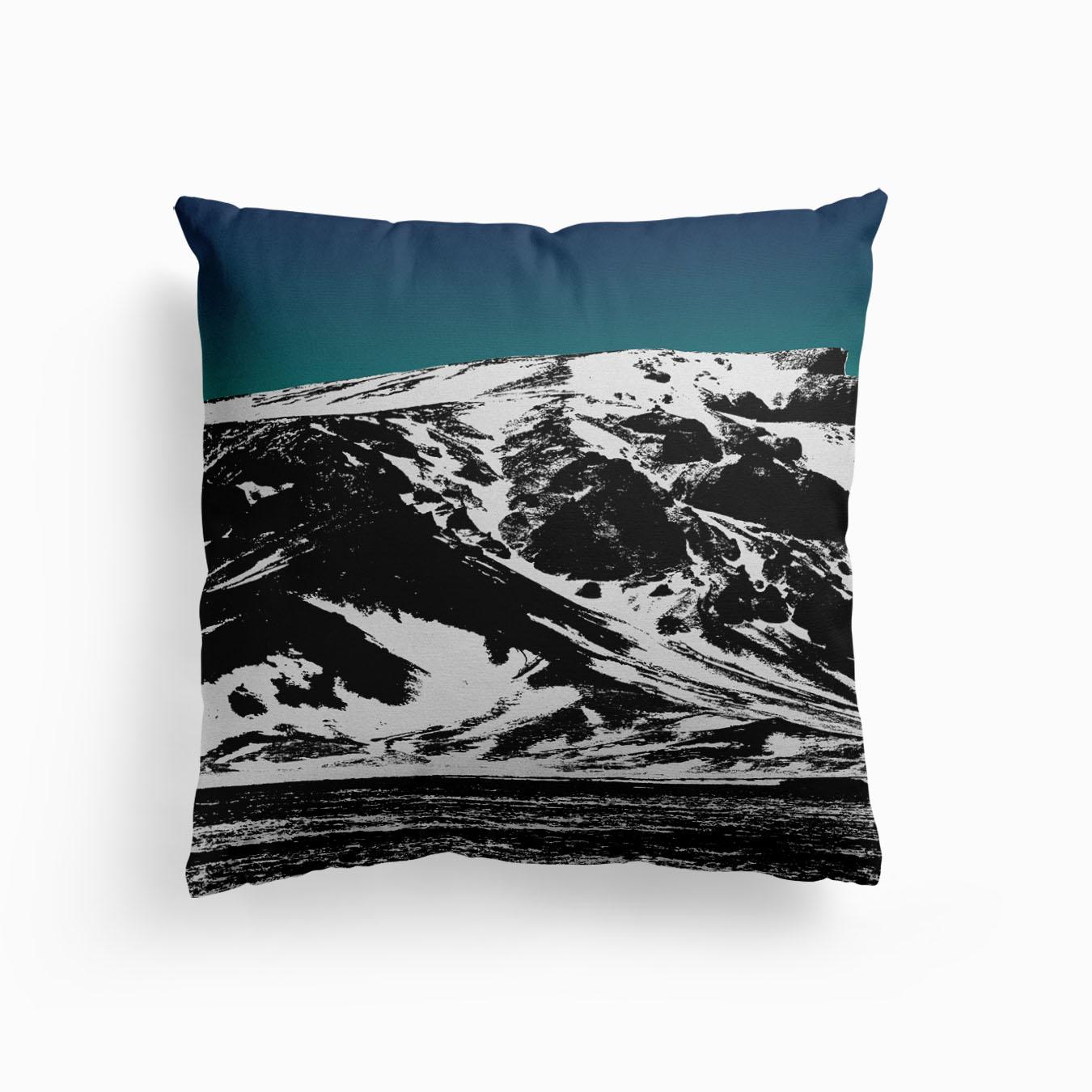 Iceland Mountains I Kissen